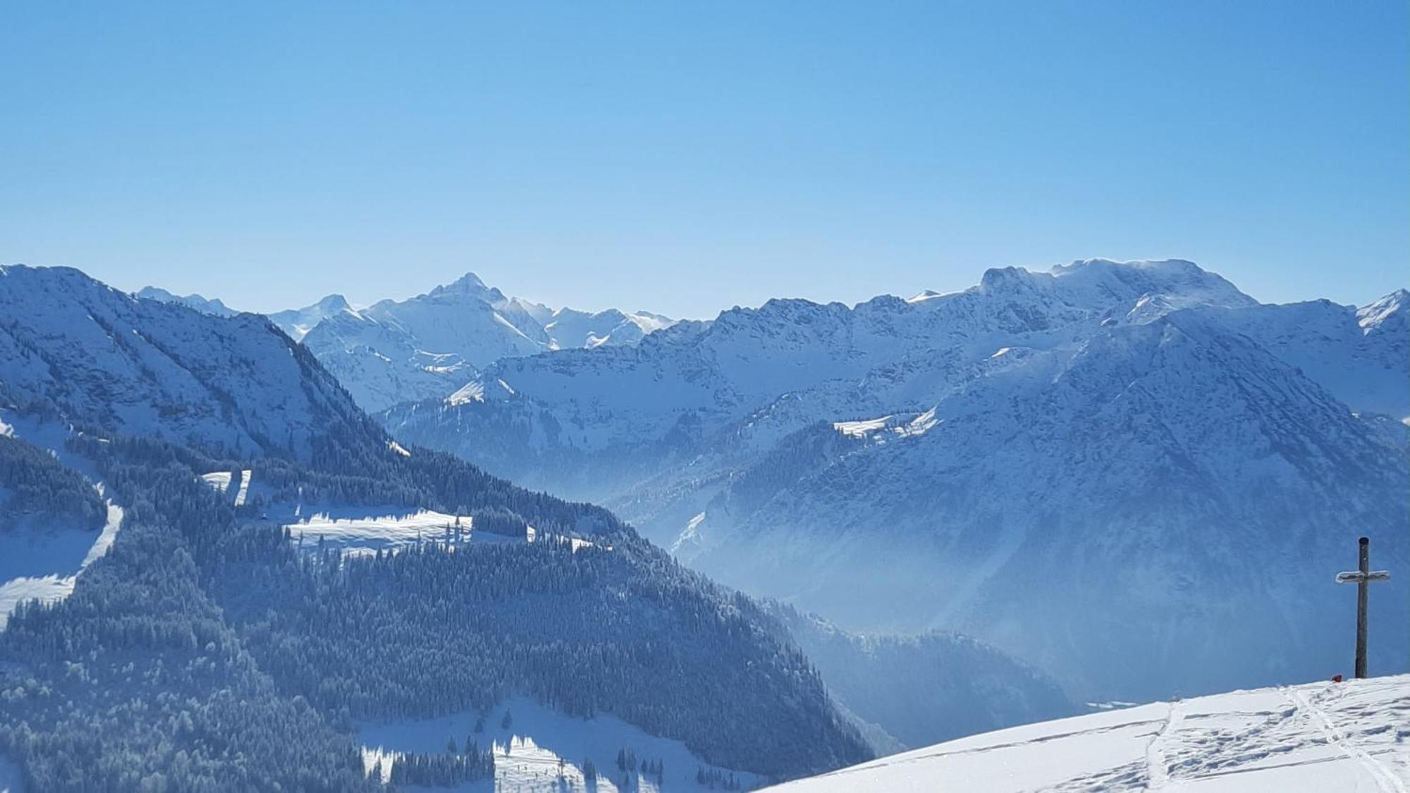 Ferienwohnung Alpenvogel ซอนโทเฟิน ภายนอก รูปภาพ
