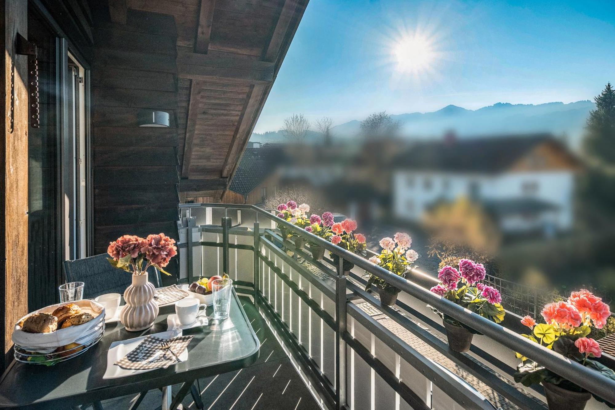 Ferienwohnung Alpenvogel ซอนโทเฟิน ภายนอก รูปภาพ