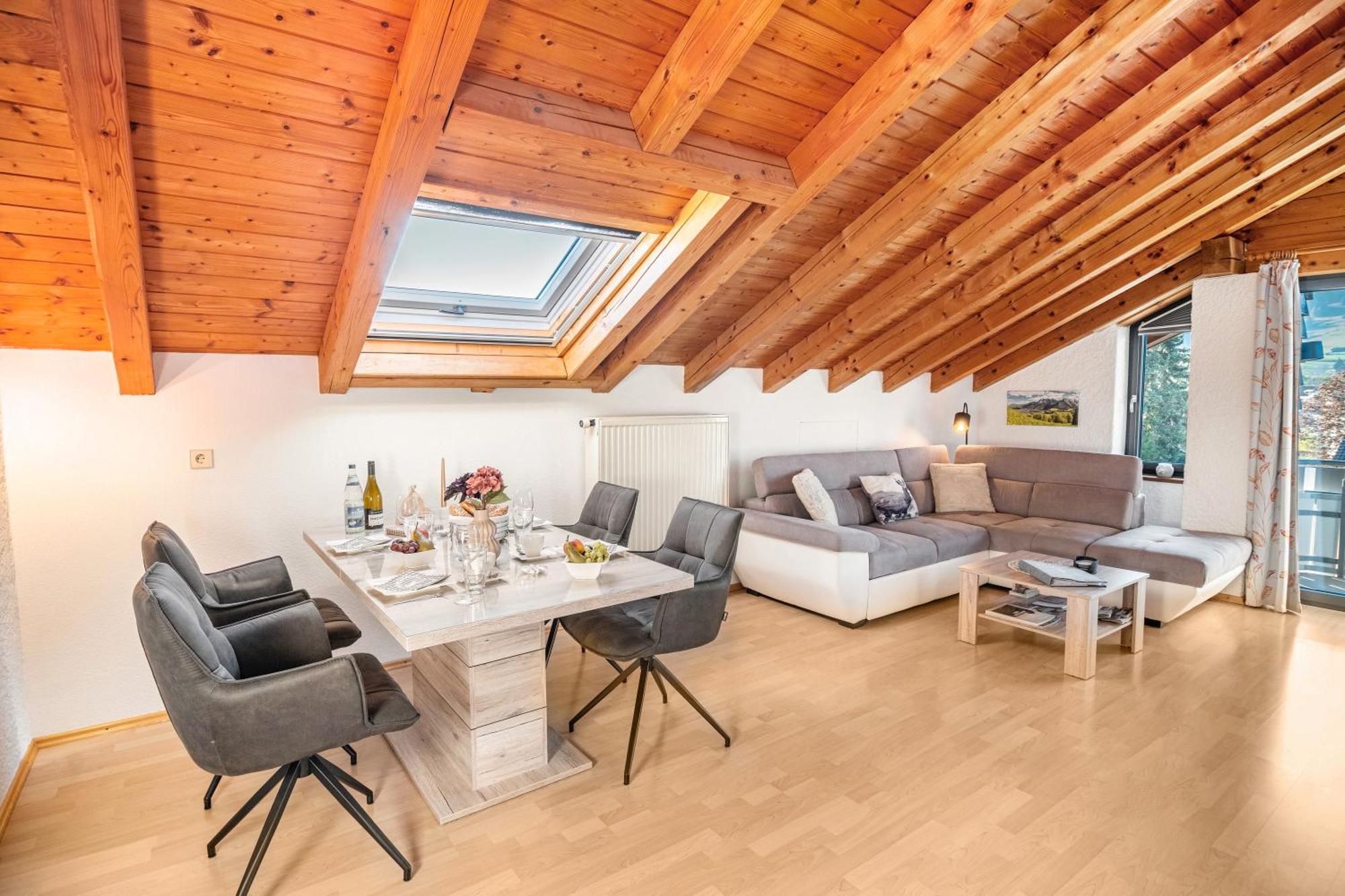 Ferienwohnung Alpenvogel ซอนโทเฟิน ภายนอก รูปภาพ